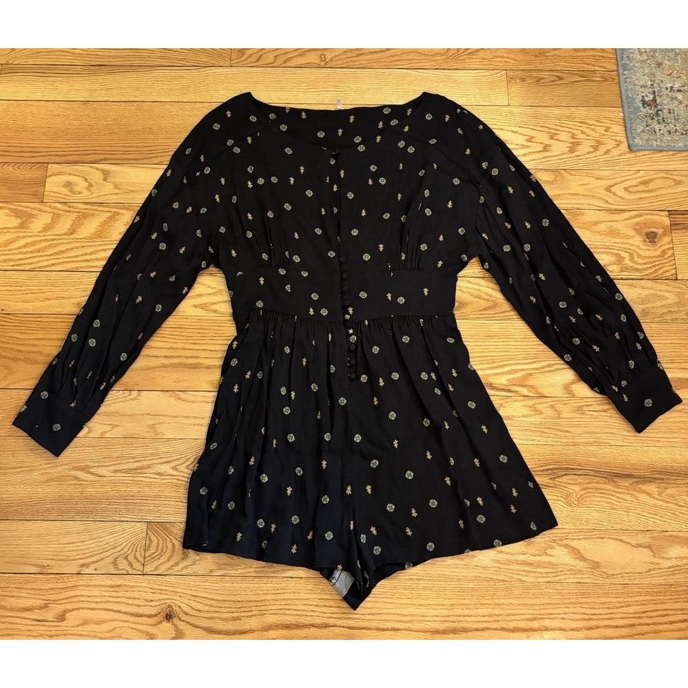 Free People Love Grows Long Sleeve Romper Keyhole Fairy Boho Black SZ M Medium - Picture 2 of 10
